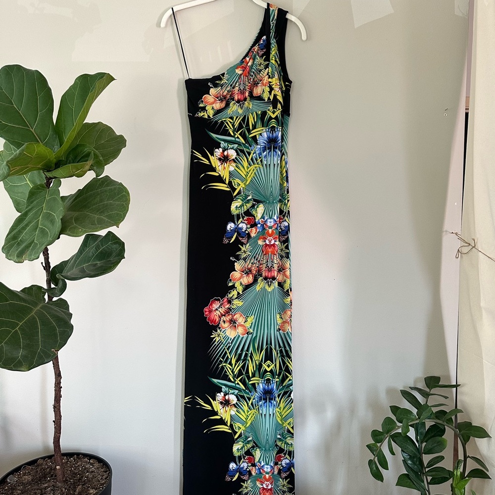 Black Asymmetrical One-Shoulder Maxi Dress
